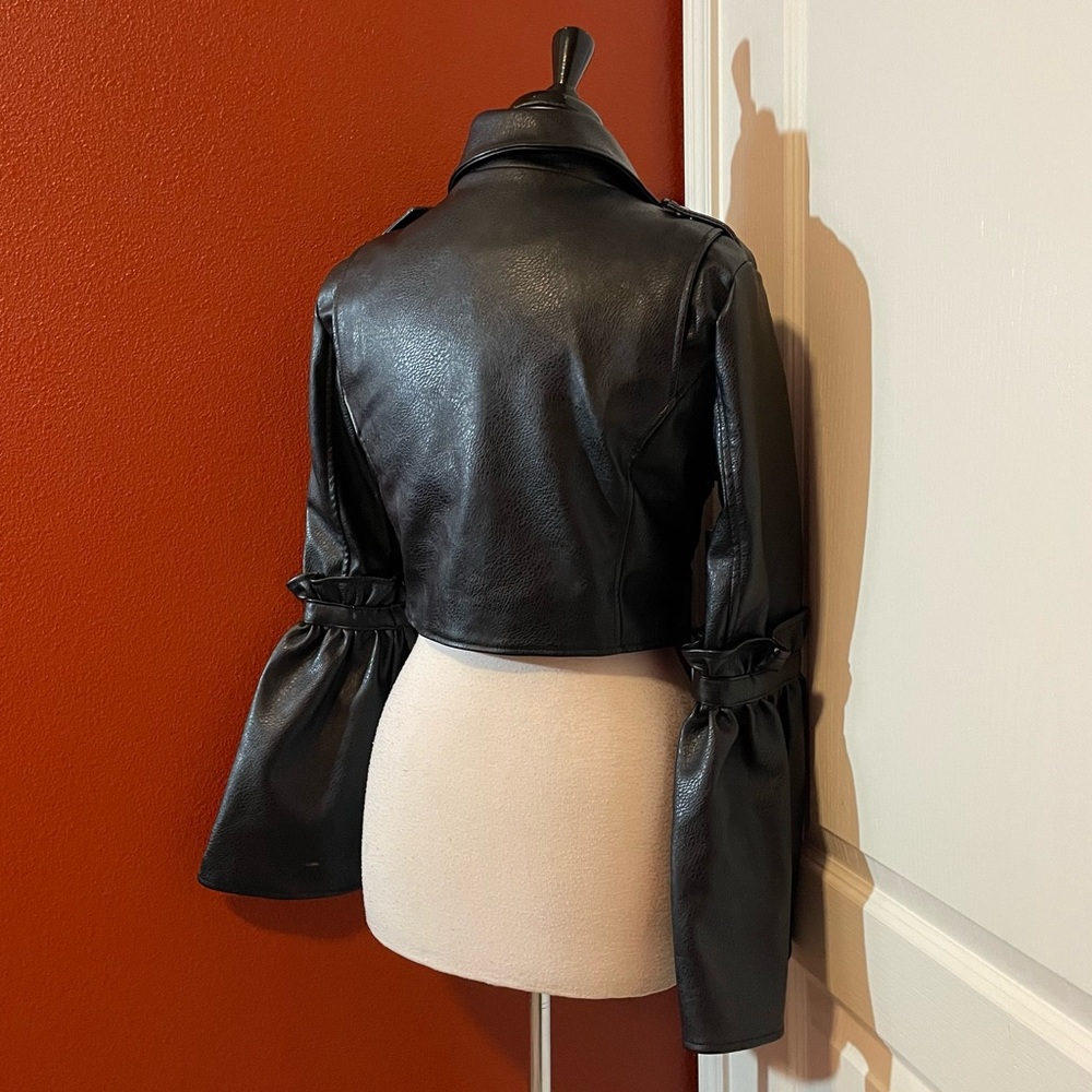 Azalea Wang Women’s Barbie Girl Faux Leather Bell Cropped Belted Moto Jacket - Picture 7 of 7